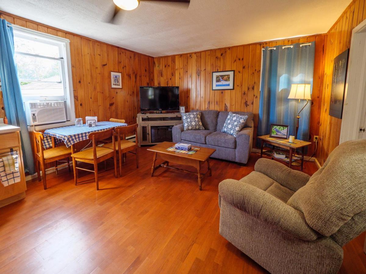 Tracadie Cottages York Exterior photo